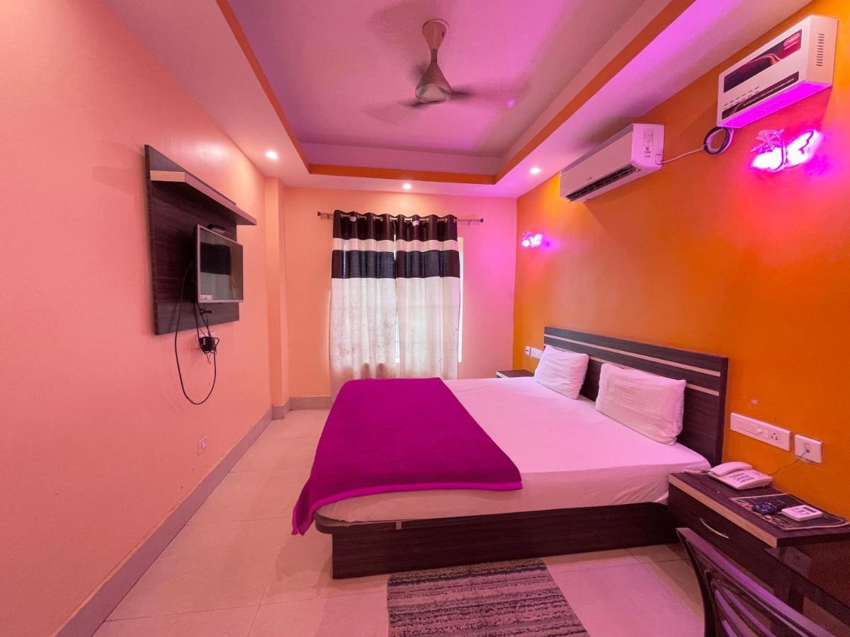 Hotel Deo Пури Экстерьер фото